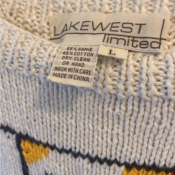 Vintage Rare 80’s Queen of Hearts Sweater Boat Neck size Large - Picture 2 of 6